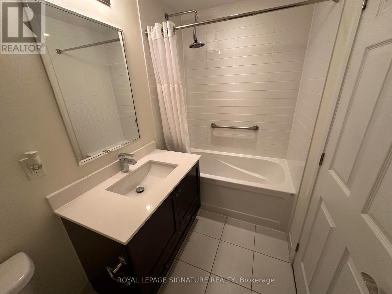 406 - 2480 Prince Michael Drive, Oakville, Ontario  L6H 0H1 - Photo 17 - W13018502