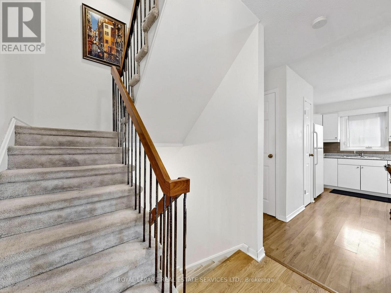 21 - 530 Falgarwood Drive, Oakville, Ontario  L6H 1N3 - Photo 18 - W13018532