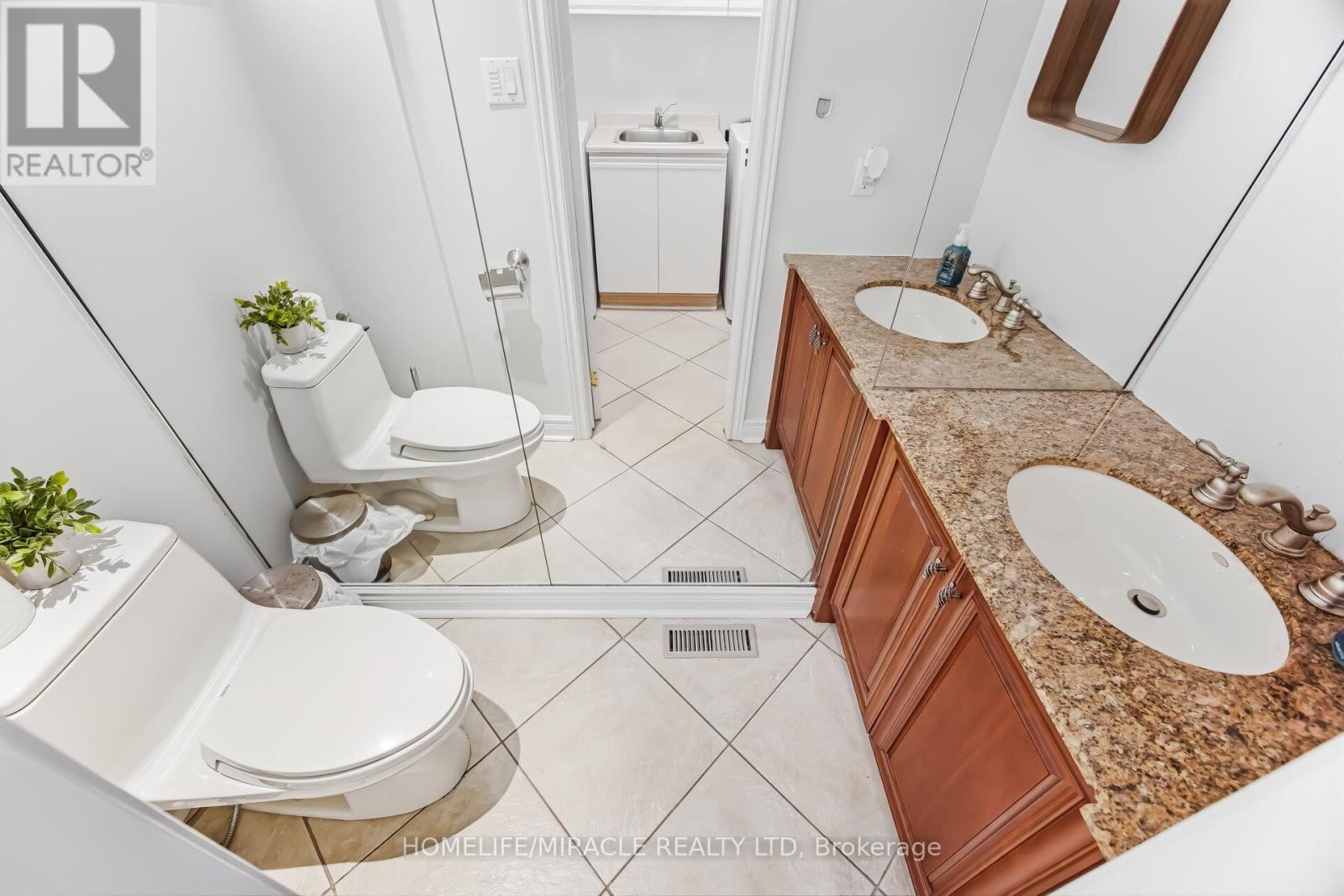 60 Trewartha Crescent, Brampton (Heart Lake West), Ontario  L6Z 1X4 - Photo 14 - W13018554