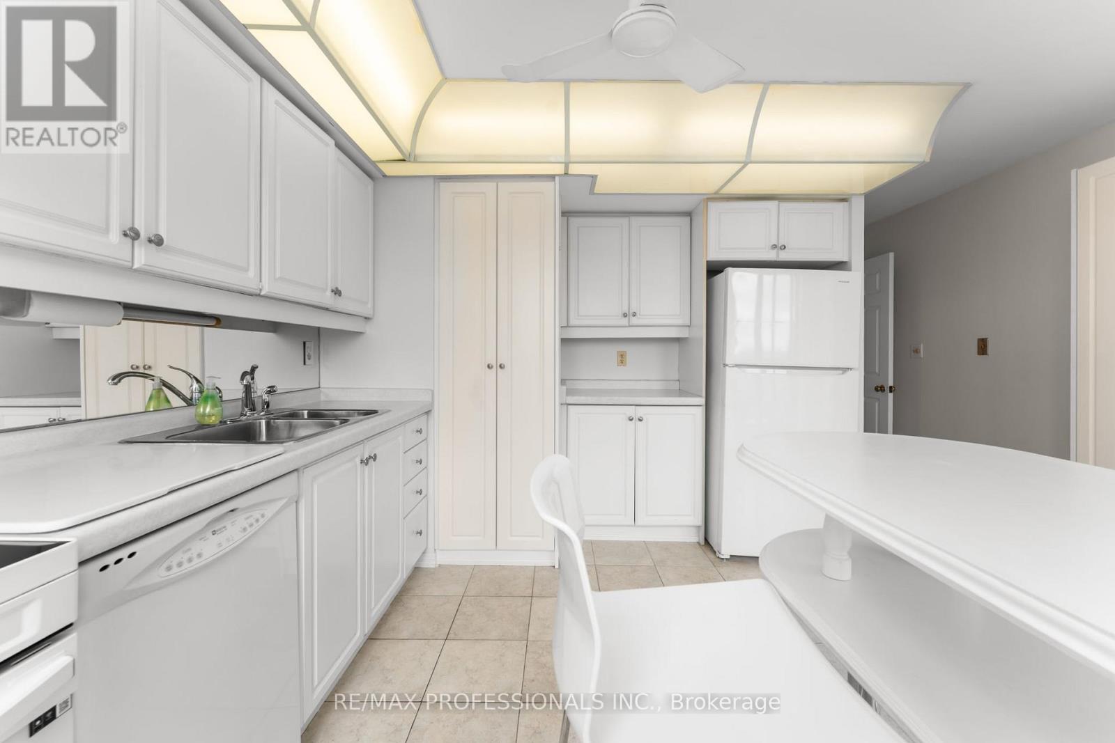 910 - 1 Aberfoyle Crescent, Toronto, Ontario  M8X 2X8 - Photo 23 - W13018562