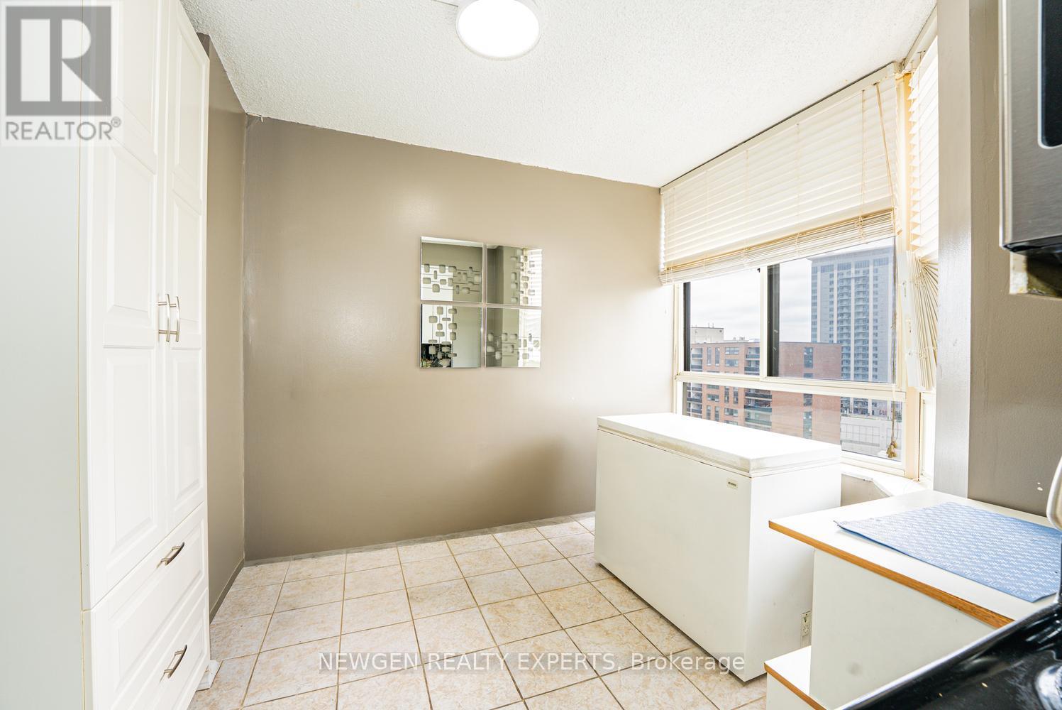 1404 - 5 Lisa Street, Brampton (Queen Street Corridor), Ontario  L6T 4T4 - Photo 20 - W13018574