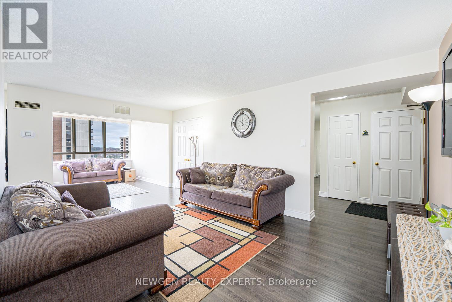 1404 - 5 Lisa Street, Brampton (Queen Street Corridor), Ontario  L6T 4T4 - Photo 9 - W13018574