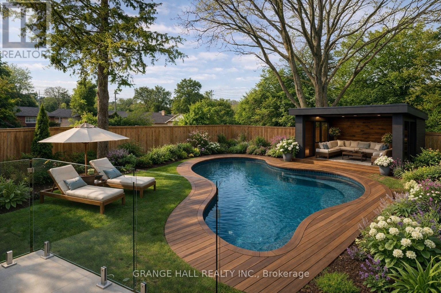 16 Barker Avenue, Toronto, Ontario  M4C 2N3 - Photo 33 - W13018612