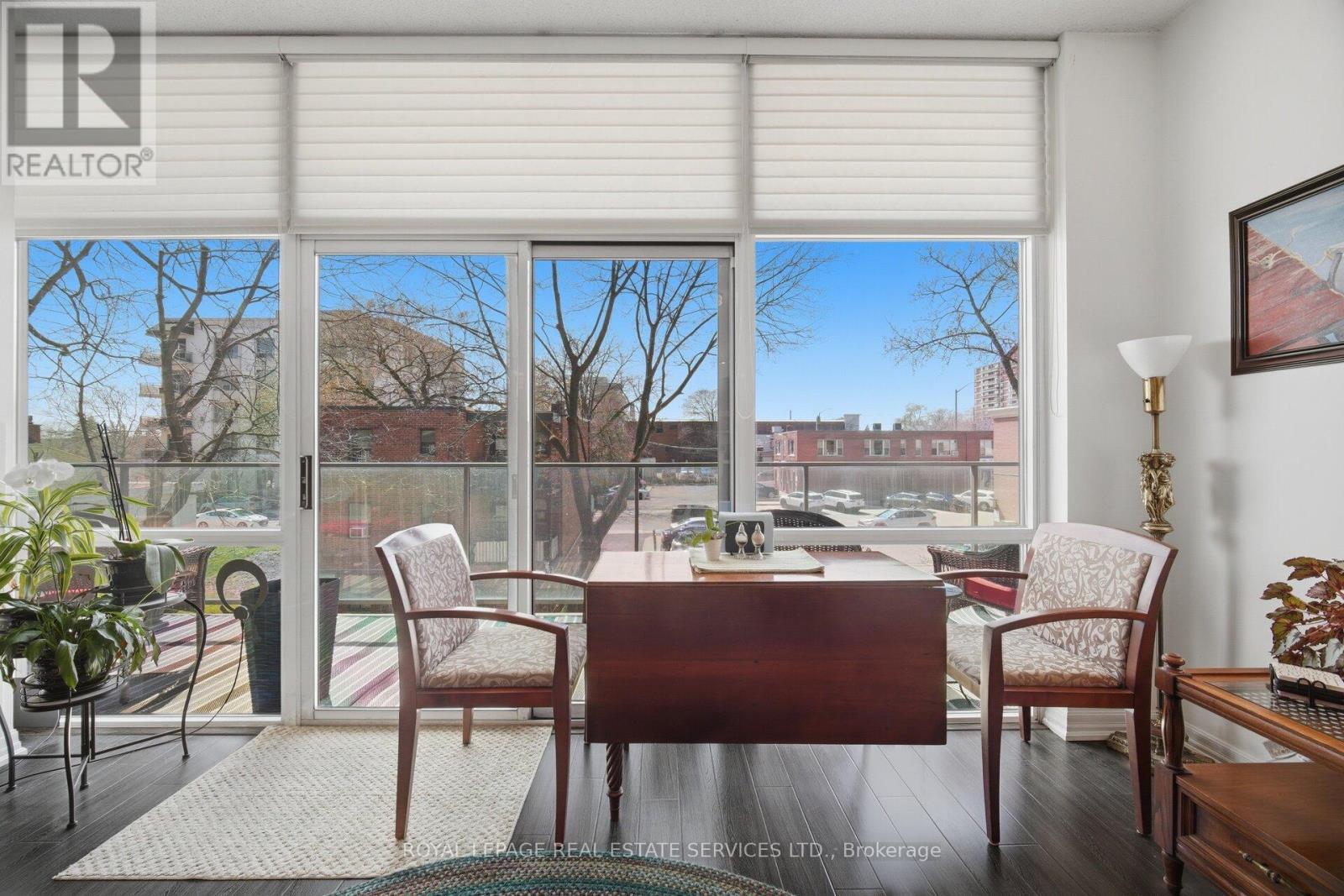 204 - 70 Port Street E, Mississauga, Ontario  L5G 1E8 - Photo 13 - W13018622