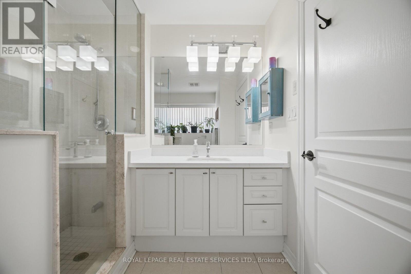 204 - 70 Port Street E, Mississauga, Ontario  L5G 1E8 - Photo 22 - W13018622