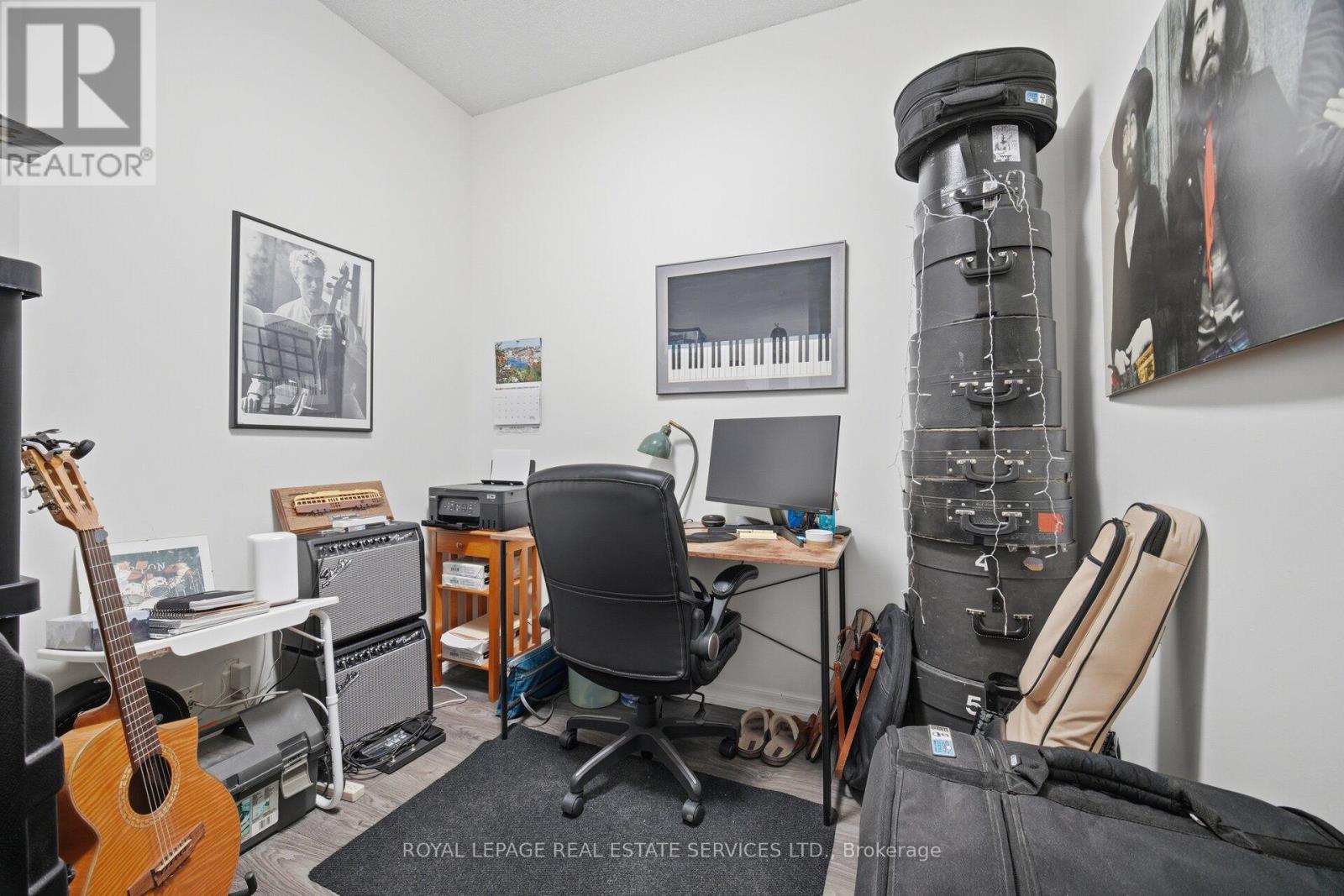 204 - 70 Port Street E, Mississauga, Ontario  L5G 1E8 - Photo 26 - W13018622