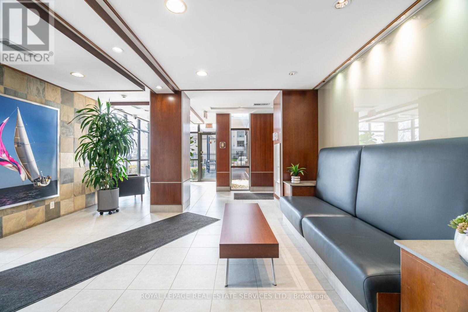 204 - 70 Port Street E, Mississauga, Ontario  L5G 1E8 - Photo 32 - W13018622