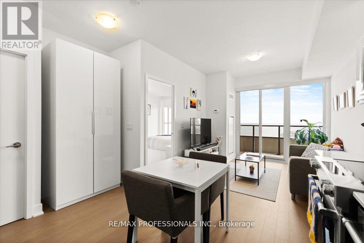 3920 - 30 Shore Breeze Drive, Toronto, Ontario  M8V 0J1 - Photo 8 - W13018638