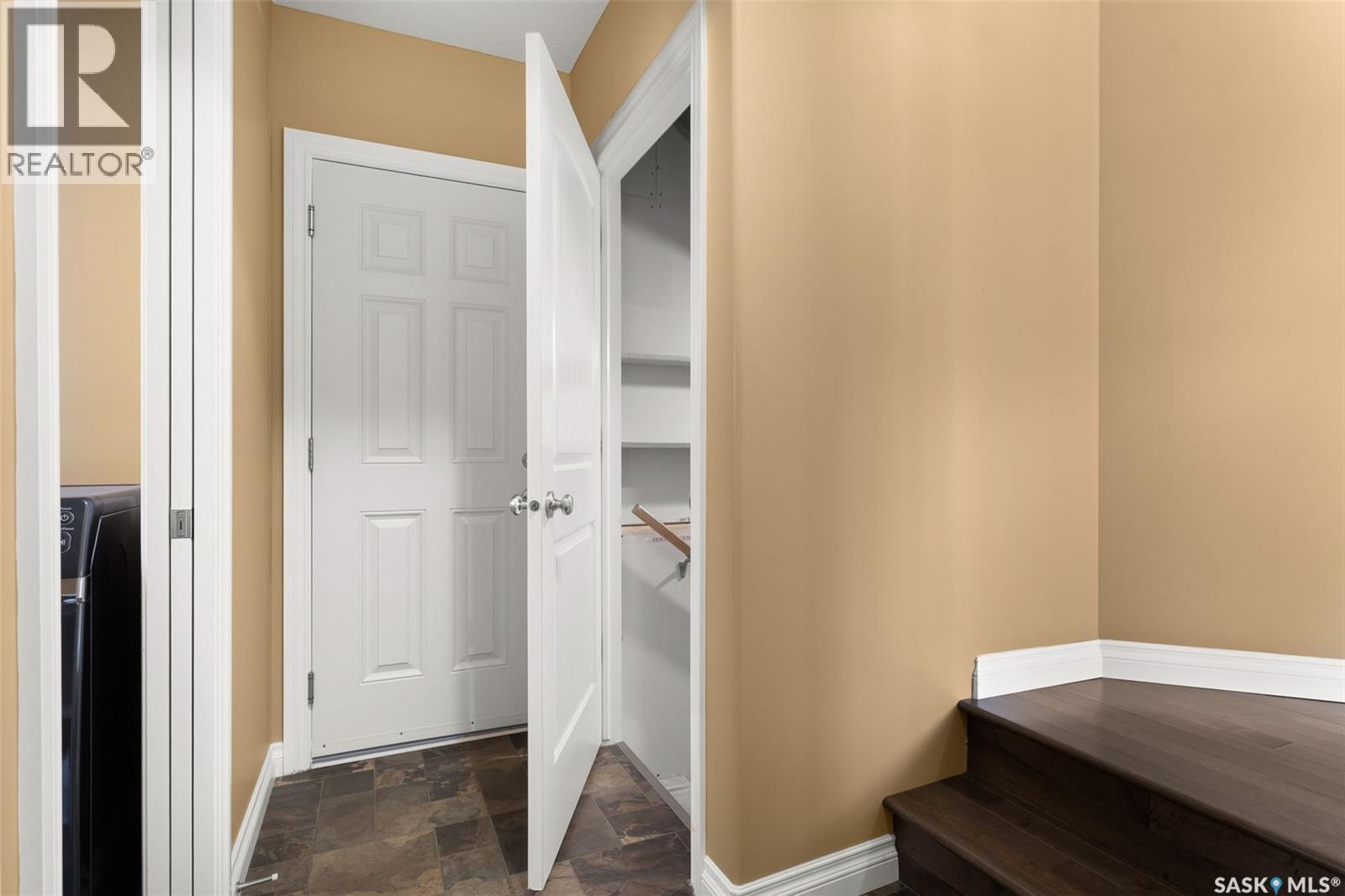 4813 Upson Road, Regina, Saskatchewan  S4W 0A7 - Photo 42 - SK033365