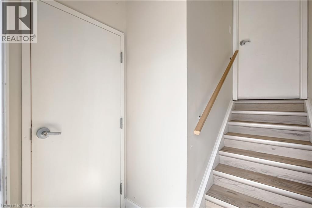 306 Dalhousie Street Unit# C, Brantford, Ontario  N3S 3V5 - Photo 3 - 40822203