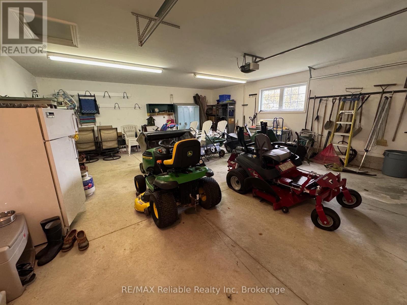 74318 Homestead Heights Drive, Bluewater, Ontario  N0M 2T0 - Photo 50 - X12972480