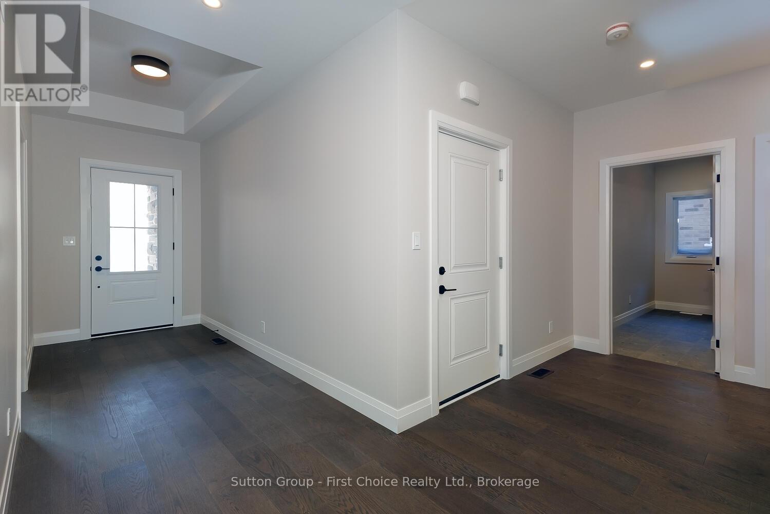 19 Kastner Street, Stratford, Ontario  N5A 6S6 - Photo 5 - X12725602