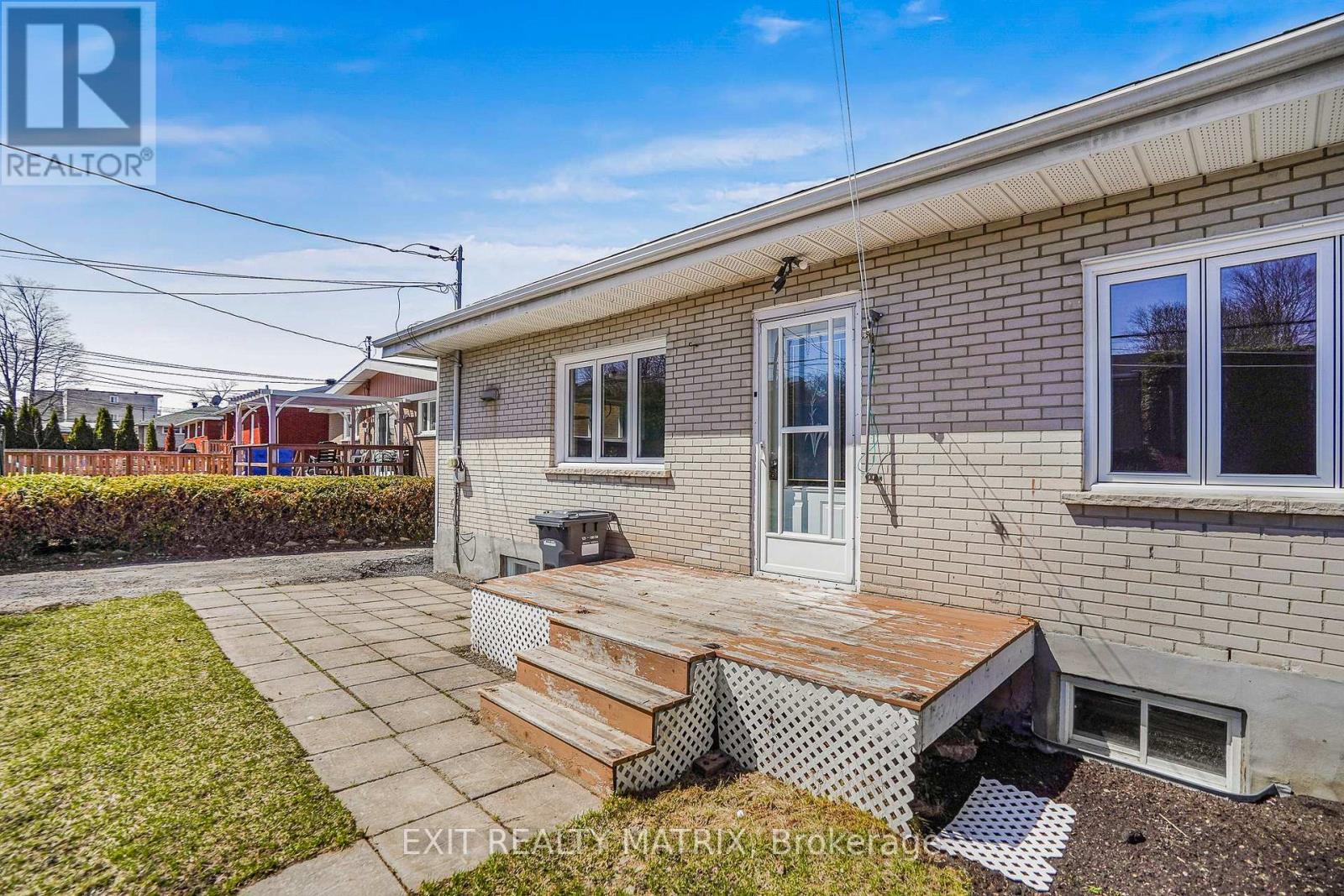 805 Cartier Boulevard, Hawkesbury, Ontario  K6A 1W9 - Photo 38 - X12785492