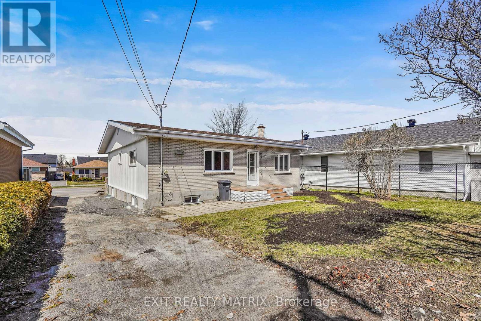 805 Cartier Boulevard, Hawkesbury, Ontario  K6A 1W9 - Photo 37 - X12785492