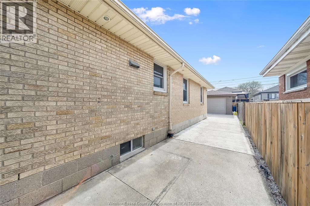 1131 Matthew Brady, Windsor, Ontario  N8S 3K2 - Photo 46 - 26008392