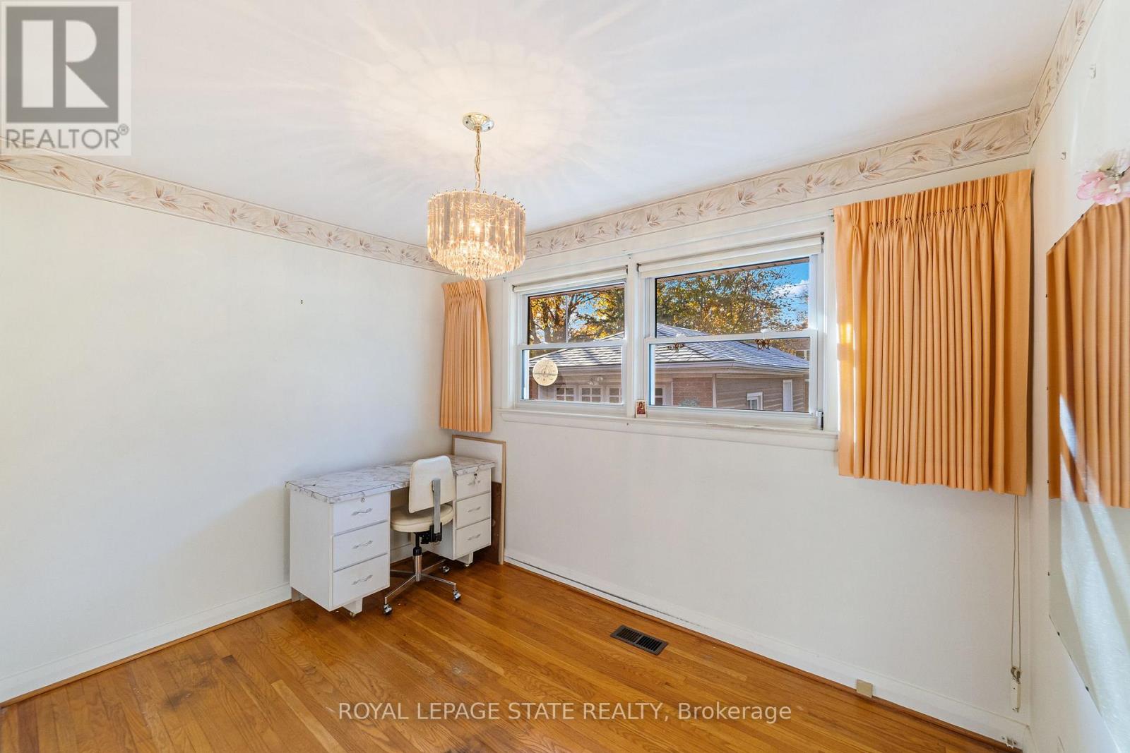 20 Burwell Avenue, Hamilton, Ontario  L8G 3L7 - Photo 16 - X13018488