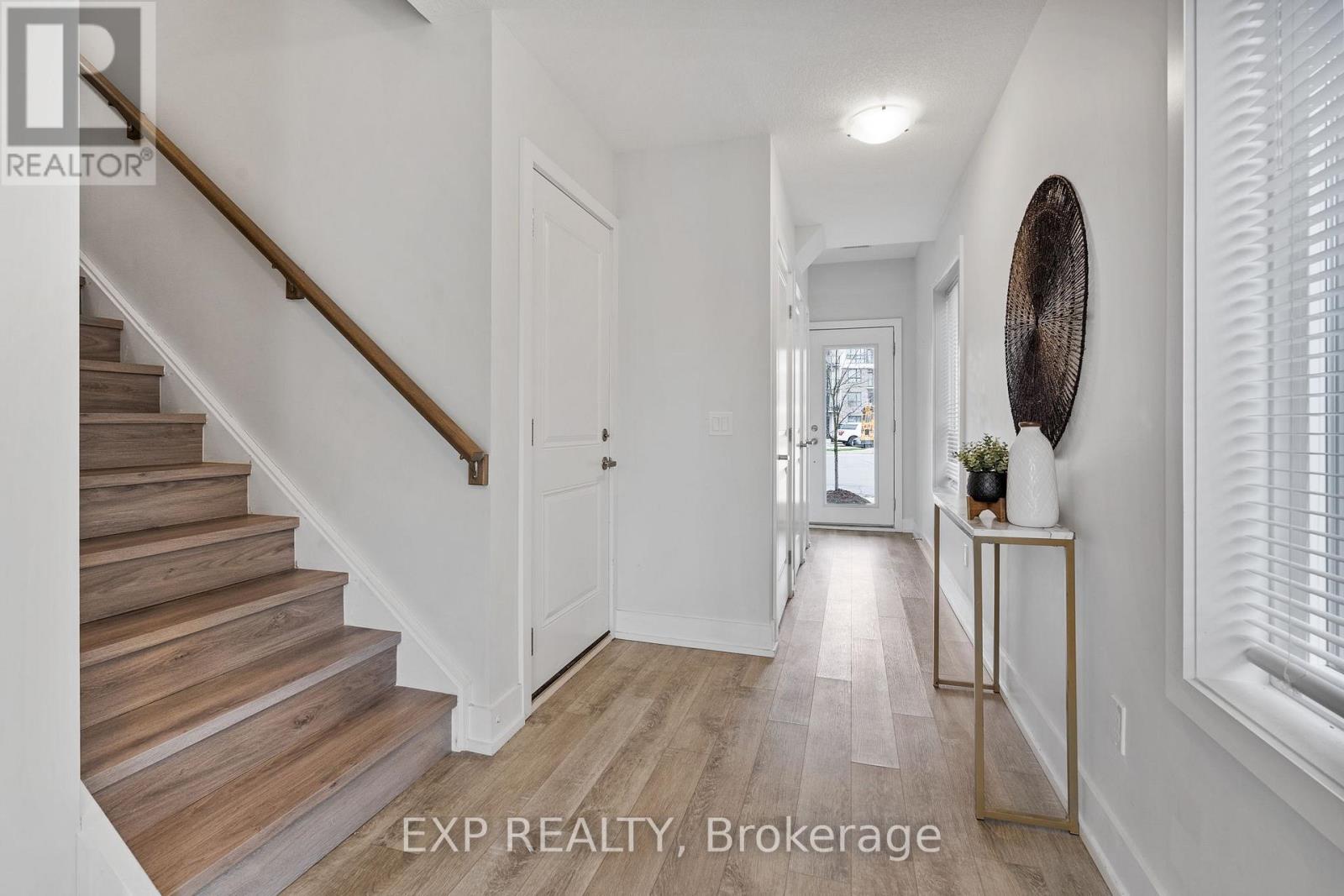 6 - 115 Shoreview Place, Hamilton, Ontario  L8E 0K4 - Photo 5 - X13018560