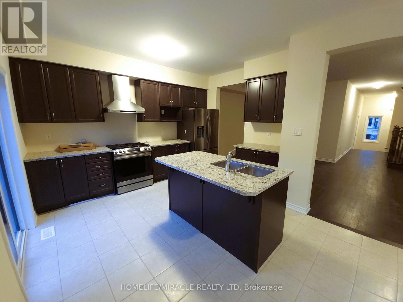 15 Copeman Avenue, Brantford, Ontario  N3V 0B3 - Photo 7 - X13018602