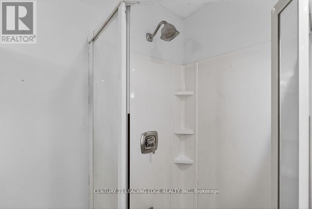 56 Ivory Court, Clarington, Ontario  L1C 5C1 - Photo 44 - E12996882