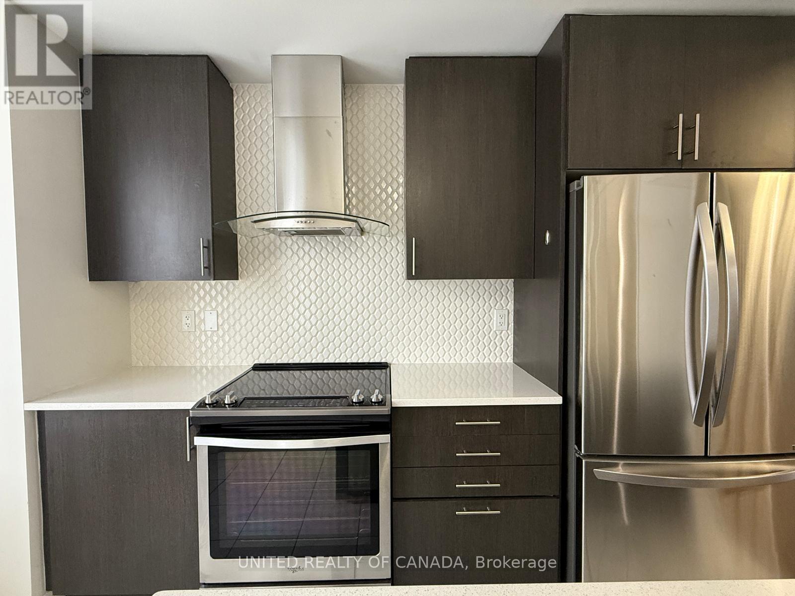 167 Harding Park Street, Newmarket, Ontario  L3Y 0E3 - Photo 5 - N12957774