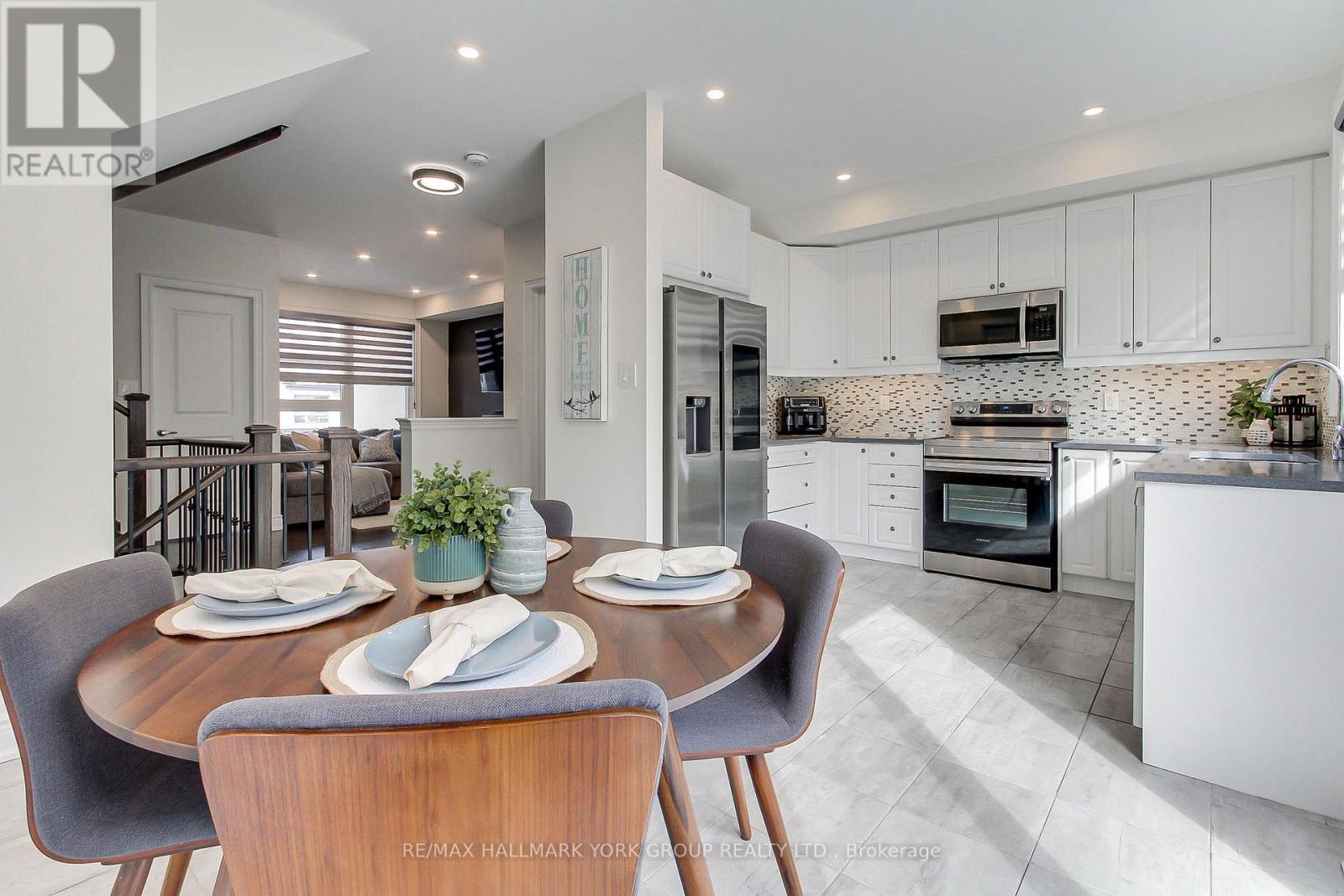 534 New England Court, Newmarket, Ontario  L3X 0M6 - Photo 23 - N13011332