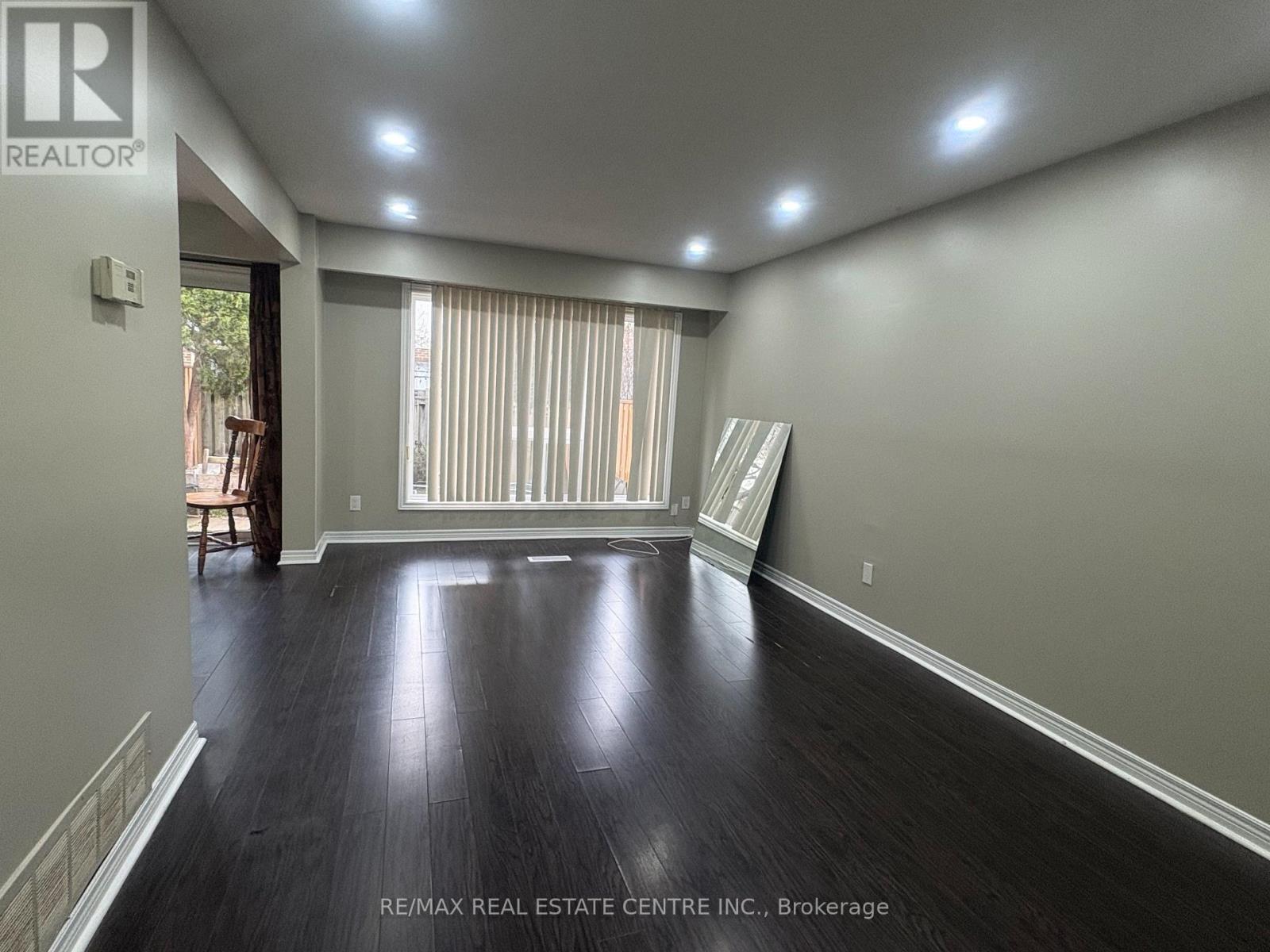 199 - 199 Baronwood Court, Brampton, Ontario  L6V 3H9 - Photo 7 - W12826218