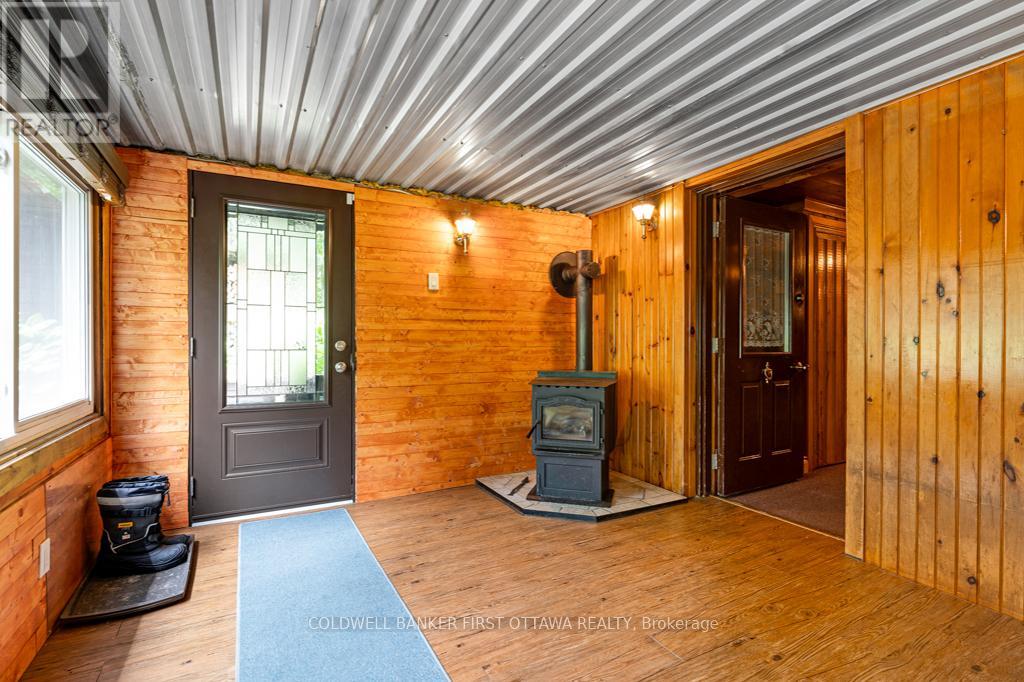 1102 Ebbs Bay Road, Drummond/north Elmsley, Ontario  K7C 0C5 - Photo 29 - X12796690