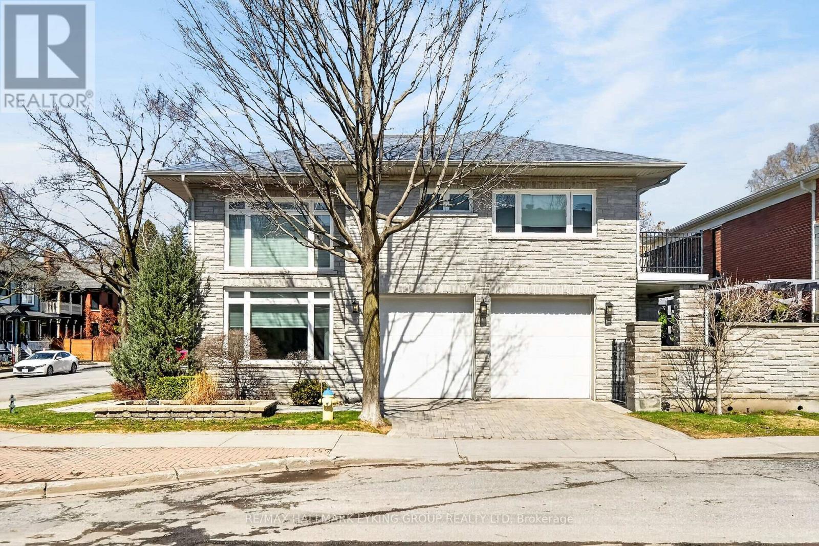 121 MACDONALD STREET, Ottawa, Ontario