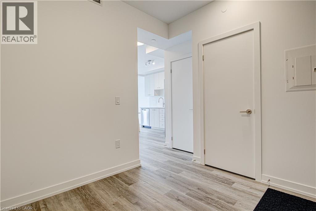 5 Wellington Street S Unit# 1810, Kitchener, Ontario  N2G 0E3 - Photo 15 - 40821488