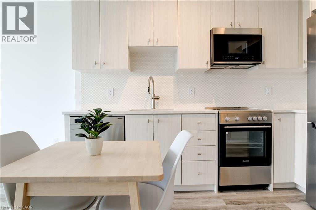 5 Wellington Street S Unit# 1810, Kitchener, Ontario  N2G 0E3 - Photo 5 - 40821488