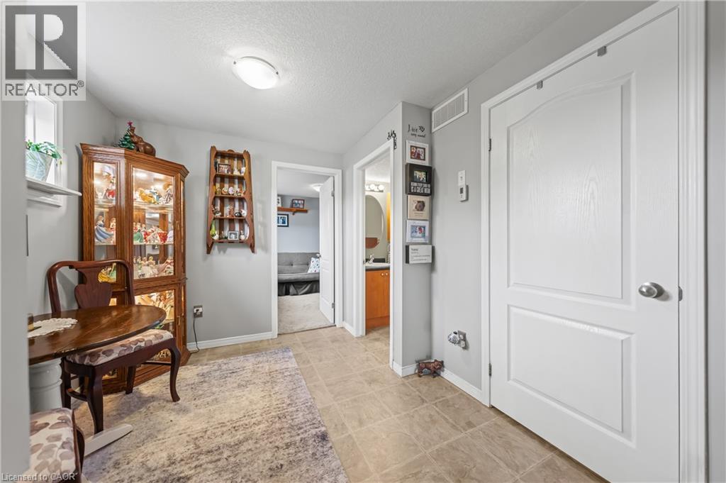 35 Mountford Drive Unit# 124, Guelph, Ontario  N1E 0G6 - Photo 20 - 40820314