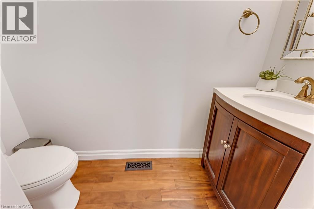 109 Ashberry Place, Waterloo, Ontario  N2T 1G8 - Photo 18 - 40818432