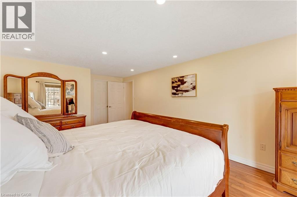 109 Ashberry Place, Waterloo, Ontario  N2T 1G8 - Photo 22 - 40818432