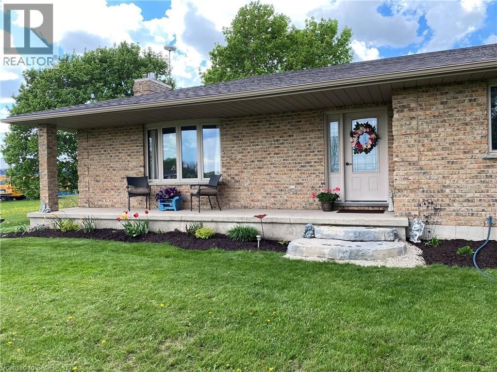 1a Crawford Street, Wingham, Ontario  N0G 2W0 - Photo 2 - 40799313