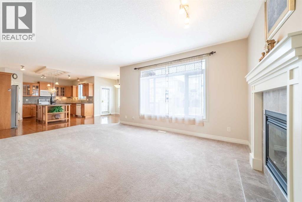 107 Panatella Close NW, Calgary, Alberta  T3K 6C6 - Photo 3 - A2293658