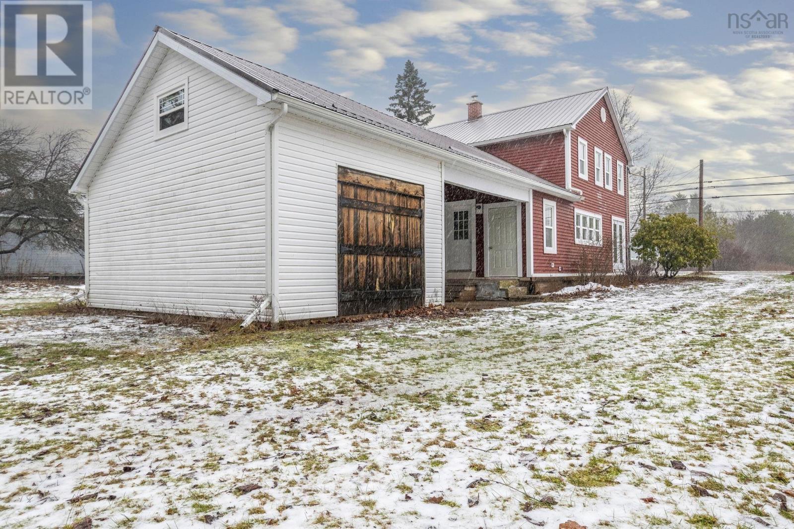 9499 Highway 10, Nictaux, Nova Scotia  B0S 1P0 - Photo 2 - 202600085