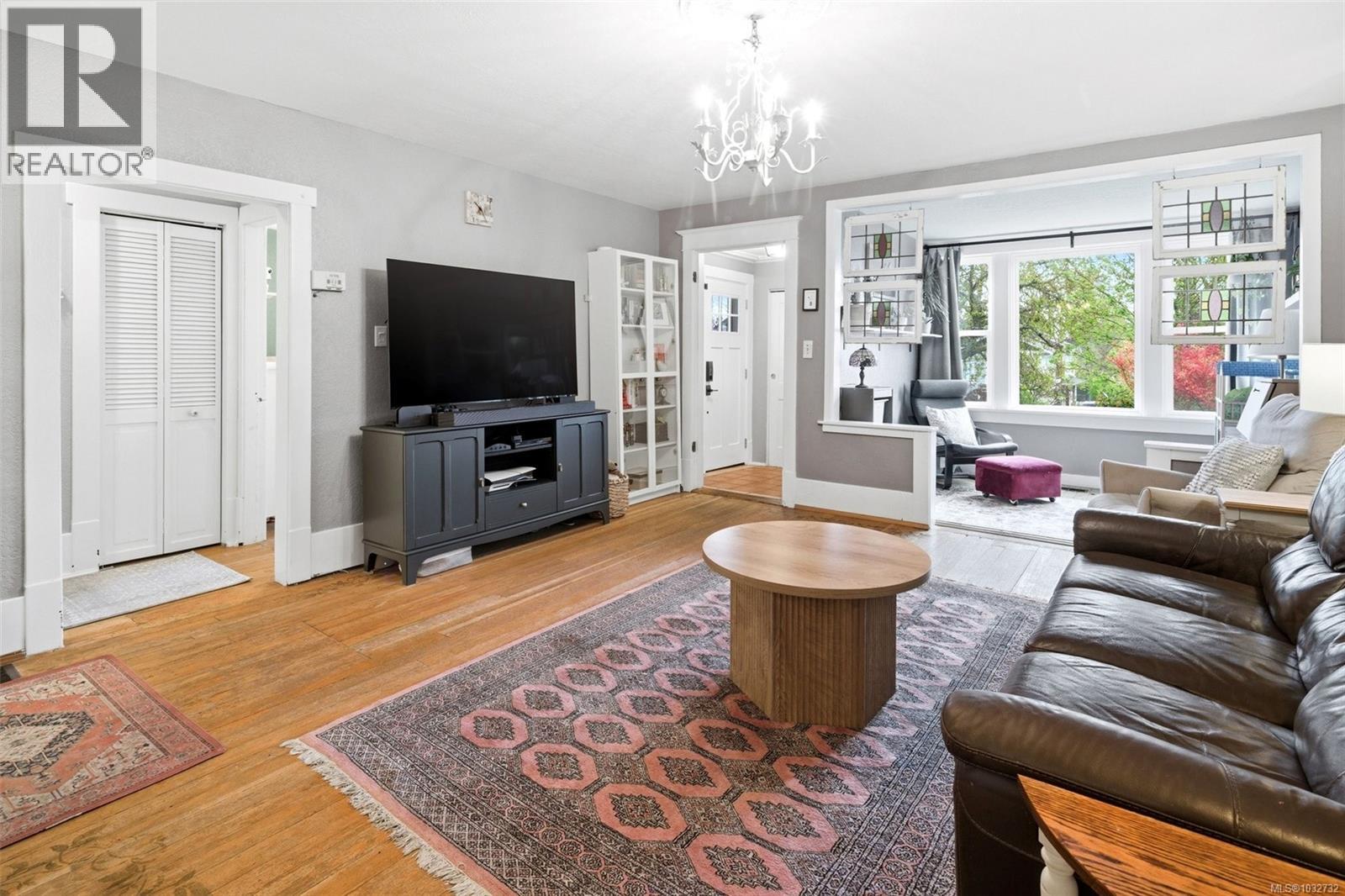 2872 Inez Dr, Saanich, British Columbia  V9A 2J1 - Photo 6 - 1032732