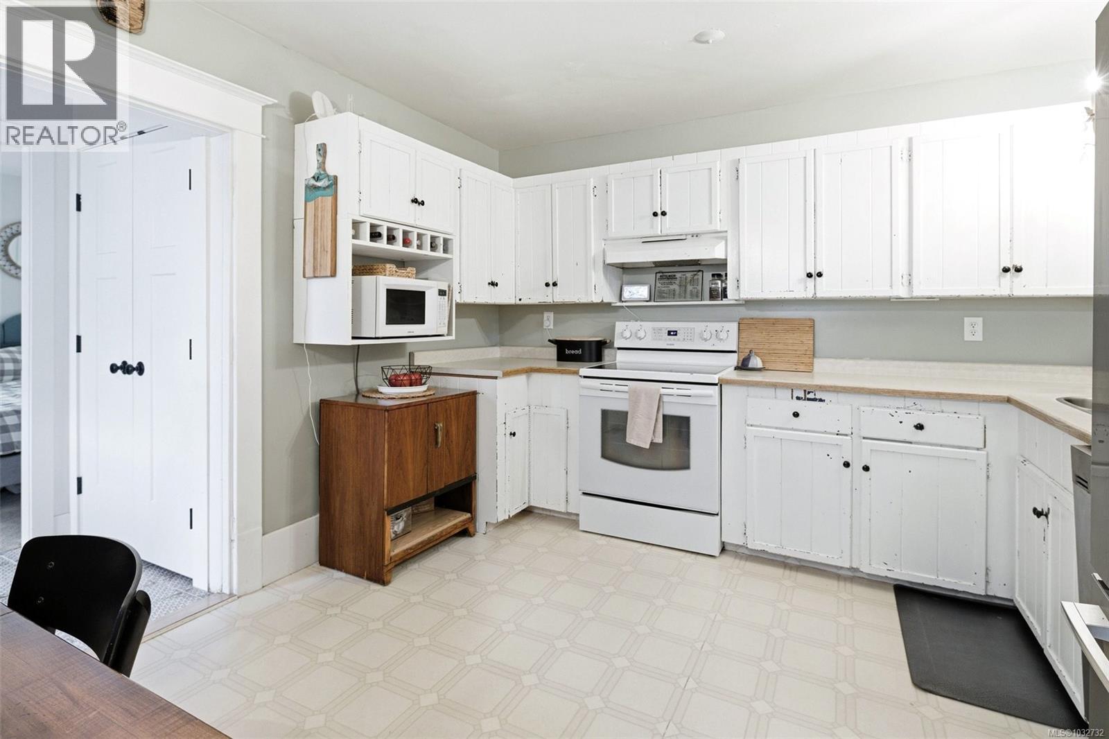 2872 Inez Dr, Saanich, British Columbia  V9A 2J1 - Photo 20 - 1032732