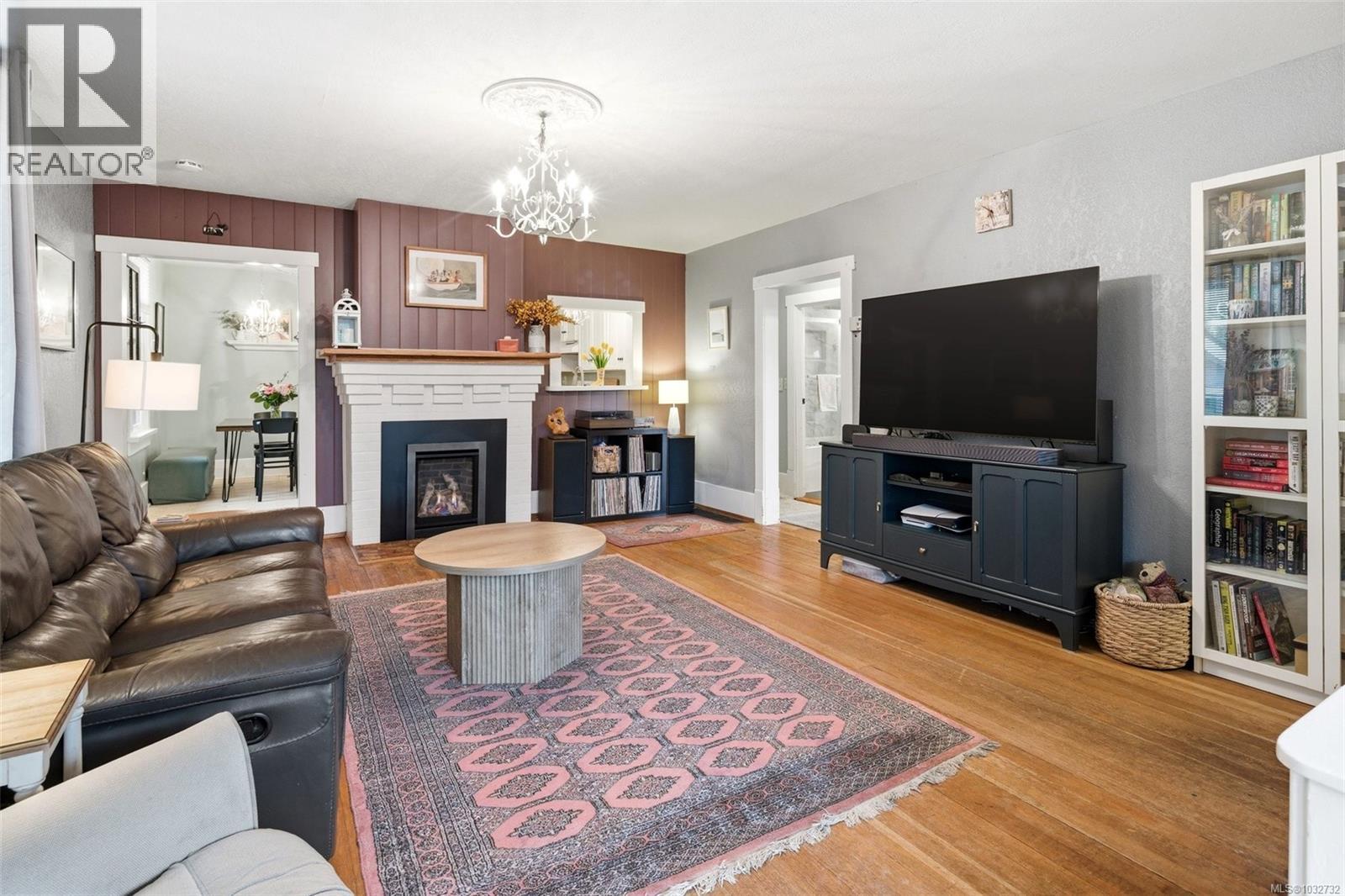 2872 Inez Dr, Saanich, British Columbia  V9A 2J1 - Photo 7 - 1032732