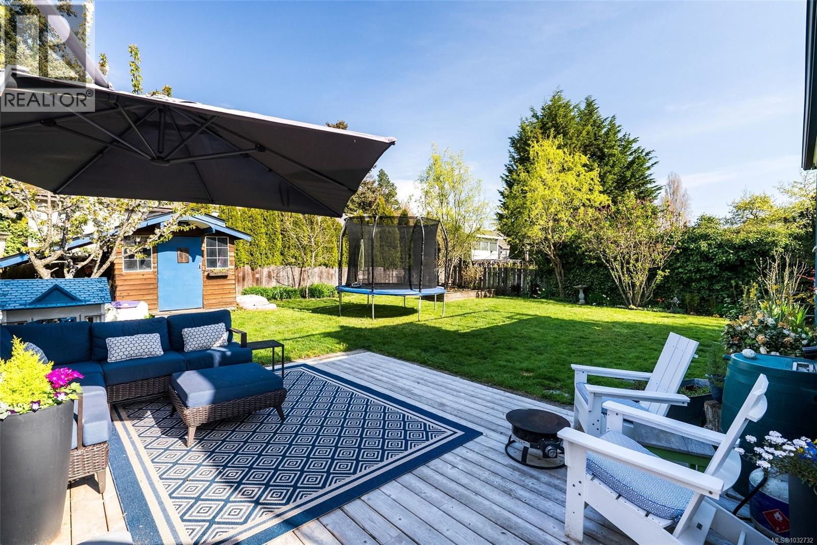 2872 Inez Dr, Saanich, British Columbia  V9A 2J1 - Photo 43 - 1032732