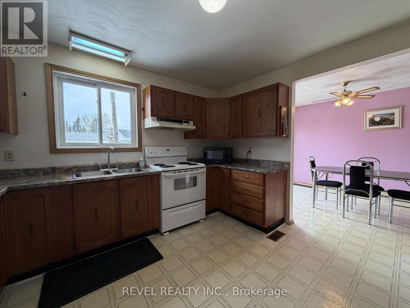 152 Malette Crescent, Timmins, Ontario  P4P 1C5 - Photo 9 - T13018678