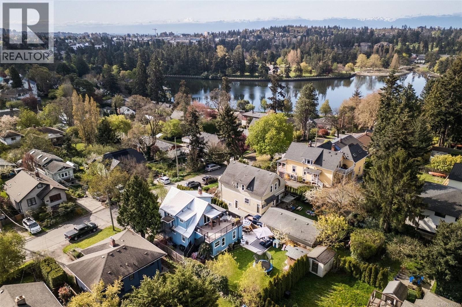 2872 Inez Dr, Saanich, British Columbia  V9A 2J1 - Photo 51 - 1032732