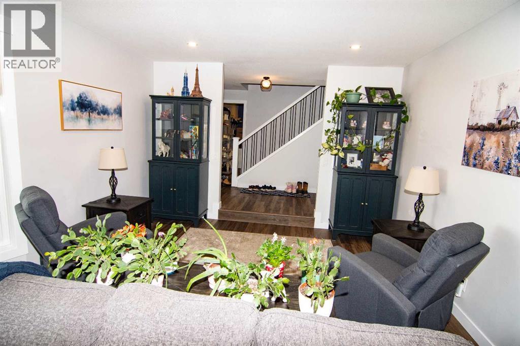 33233 Range Road 284, Rural Mountain View County, Alberta  T4H 1P2 - Photo 18 - A2299245