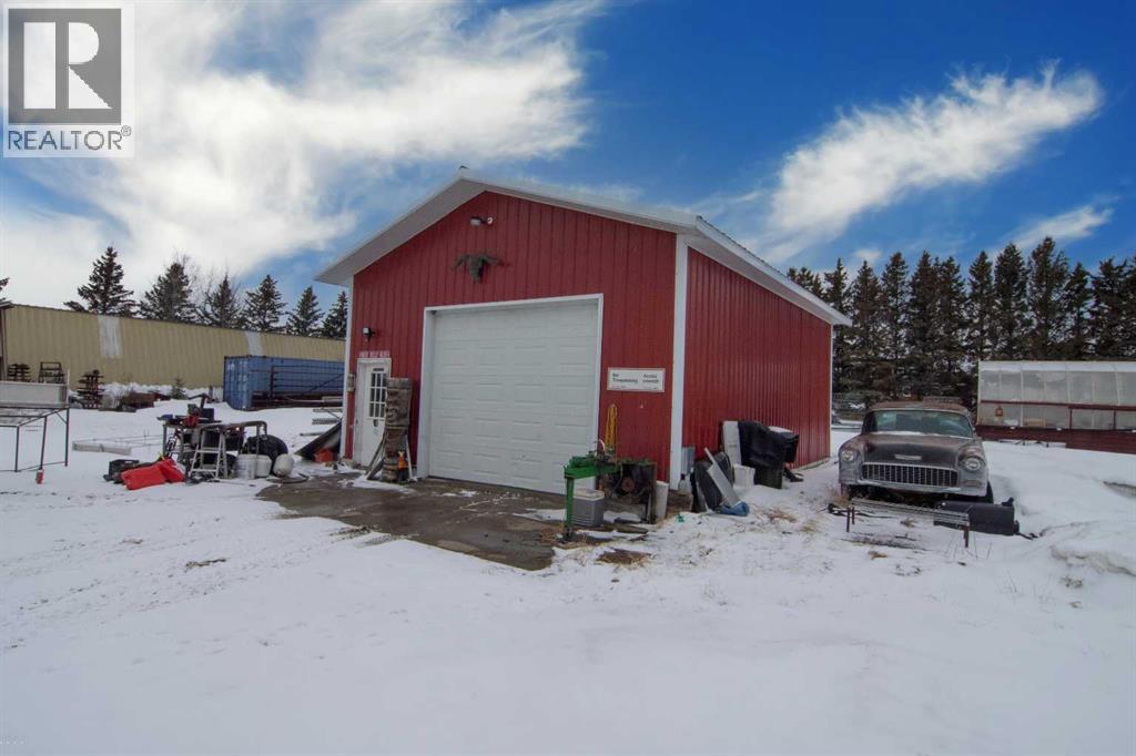33233 Range Road 284, Rural Mountain View County, Alberta  T4H 1P2 - Photo 10 - A2299245