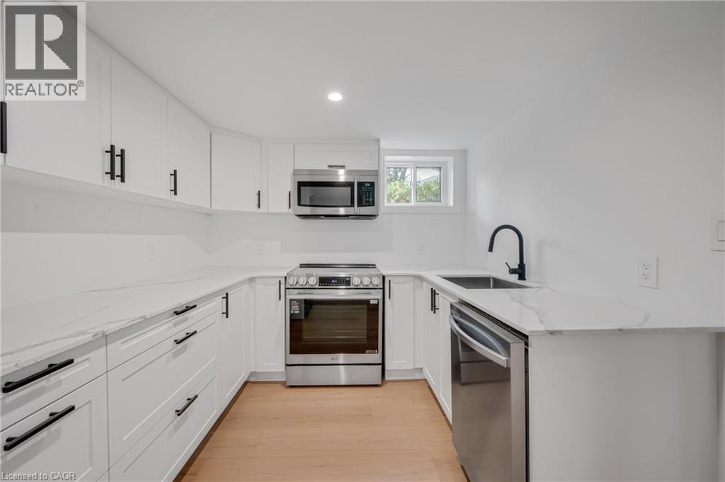 1339 Augustine Drive, Burlington, Ontario  L7P 2M9 - Photo 10 - 40822282