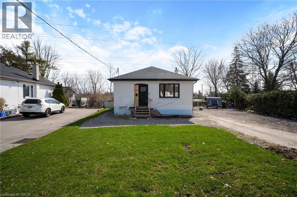 1339 Augustine Drive, Burlington, Ontario  L7P 2M9 - Photo 2 - 40822282