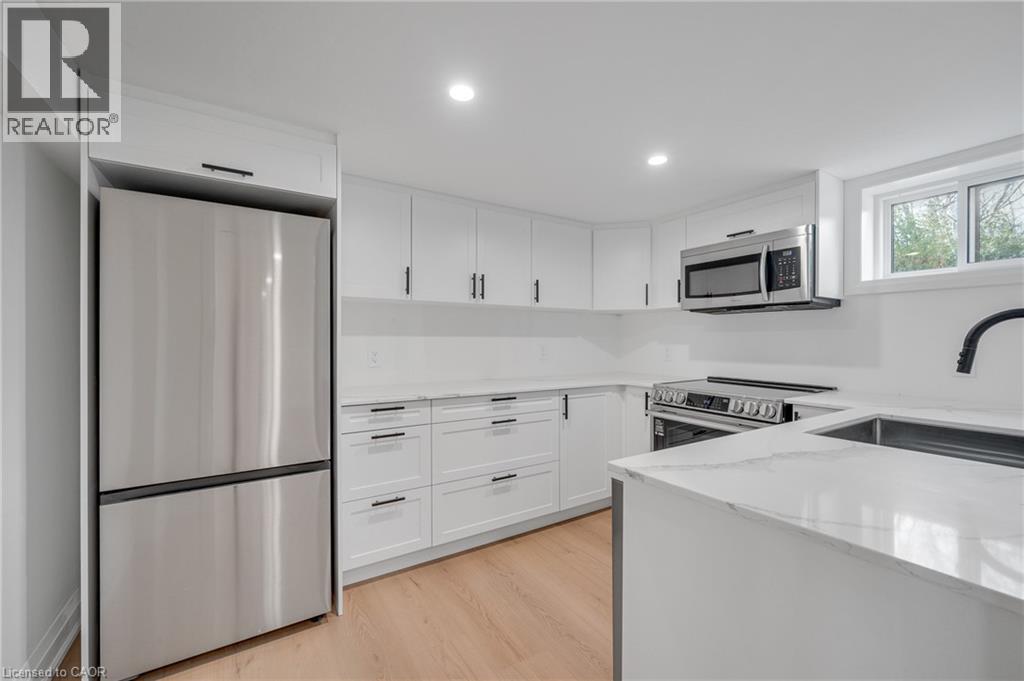 1339 AUGUSTINE Drive, Burlington, Ontario