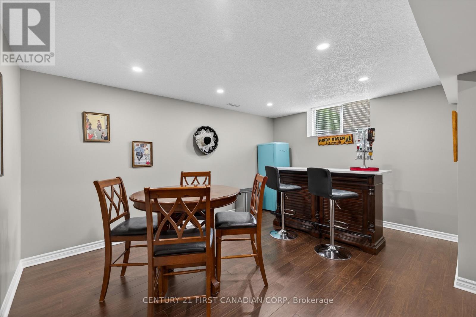 1307 Sandy Somerville Drive, London South, Ontario  N6K 5R4 - Photo 24 - X13018814