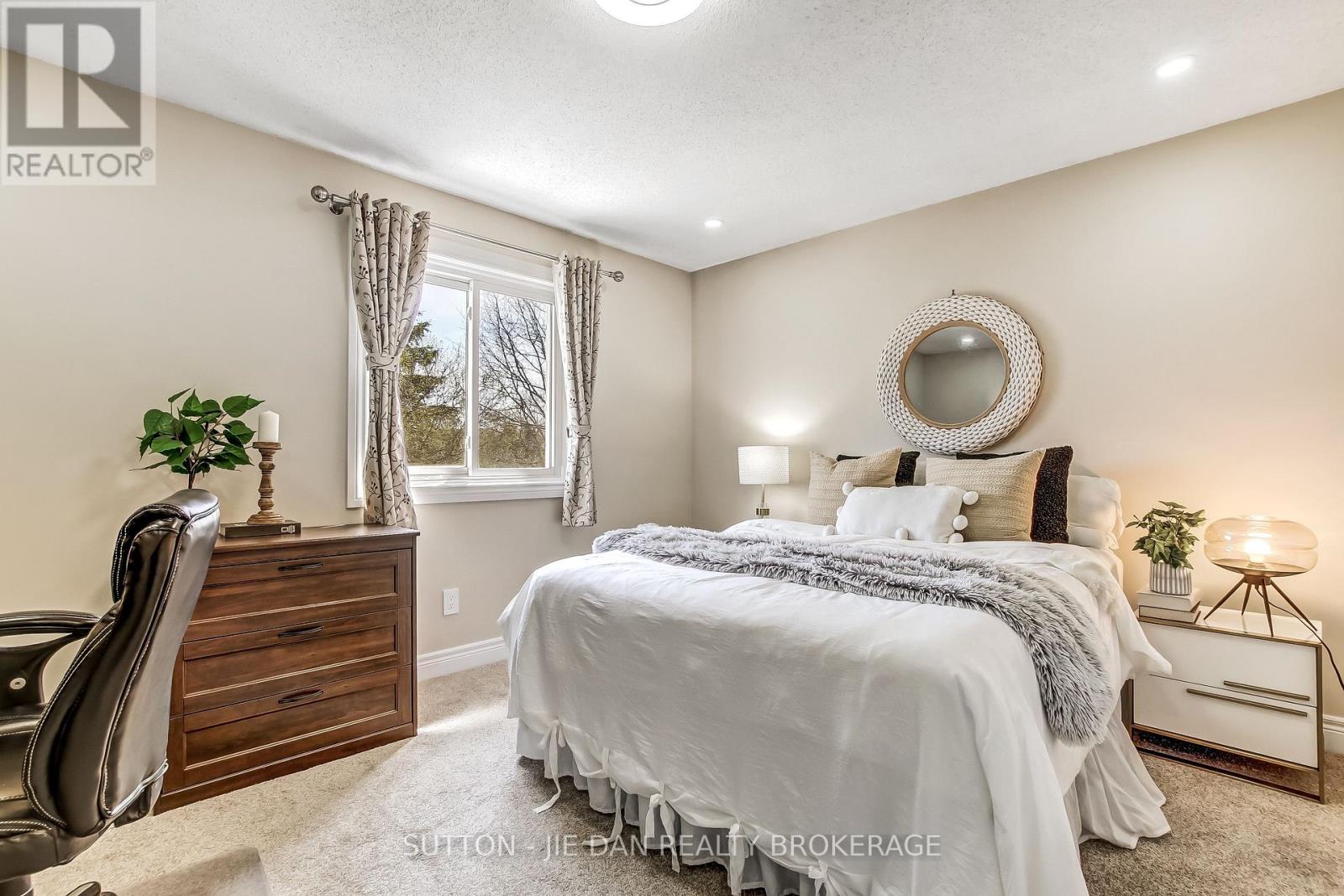 62 Barrydale Crescent, London North, Ontario  N6G 2X4 - Photo 16 - X13018898