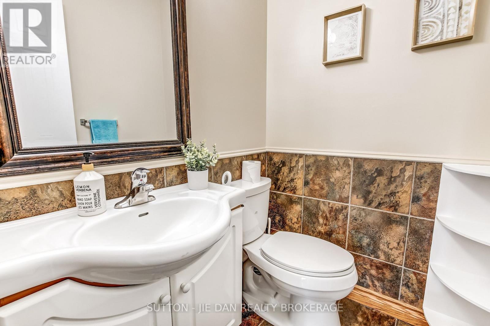 62 Barrydale Crescent, London North, Ontario  N6G 2X4 - Photo 19 - X13018898